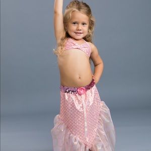 Pink mermaid scale swim set